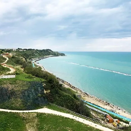 Newly Renovated Waterfront On Adriatic Sea Вилла Марина-ди-Сан-Вито